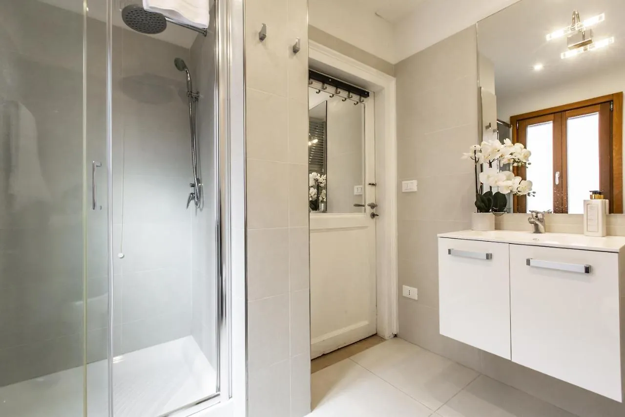 ונציה Charming Apartment On The Grand Canal R&R